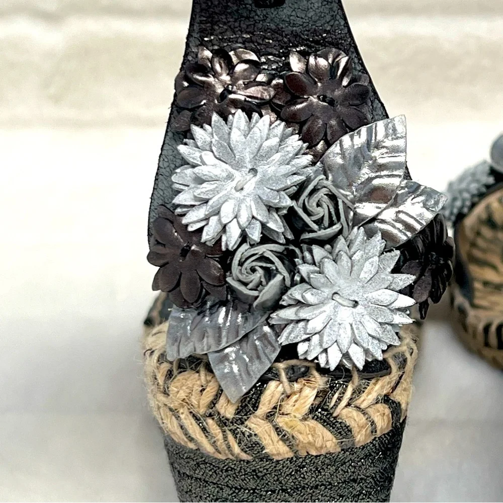 NEW Donald J Pliner Metallic Leather Flower Appliqué & Jute Wedge Heel Sandals
